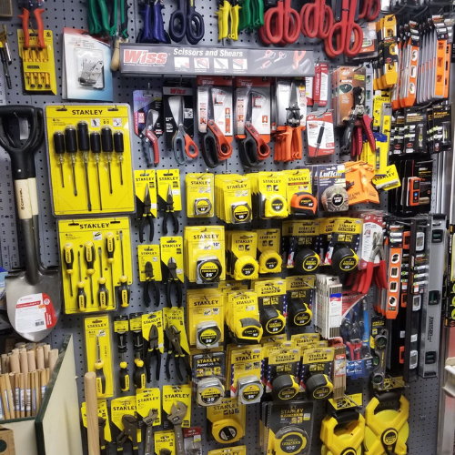 Hardware inside of Grant Lumber